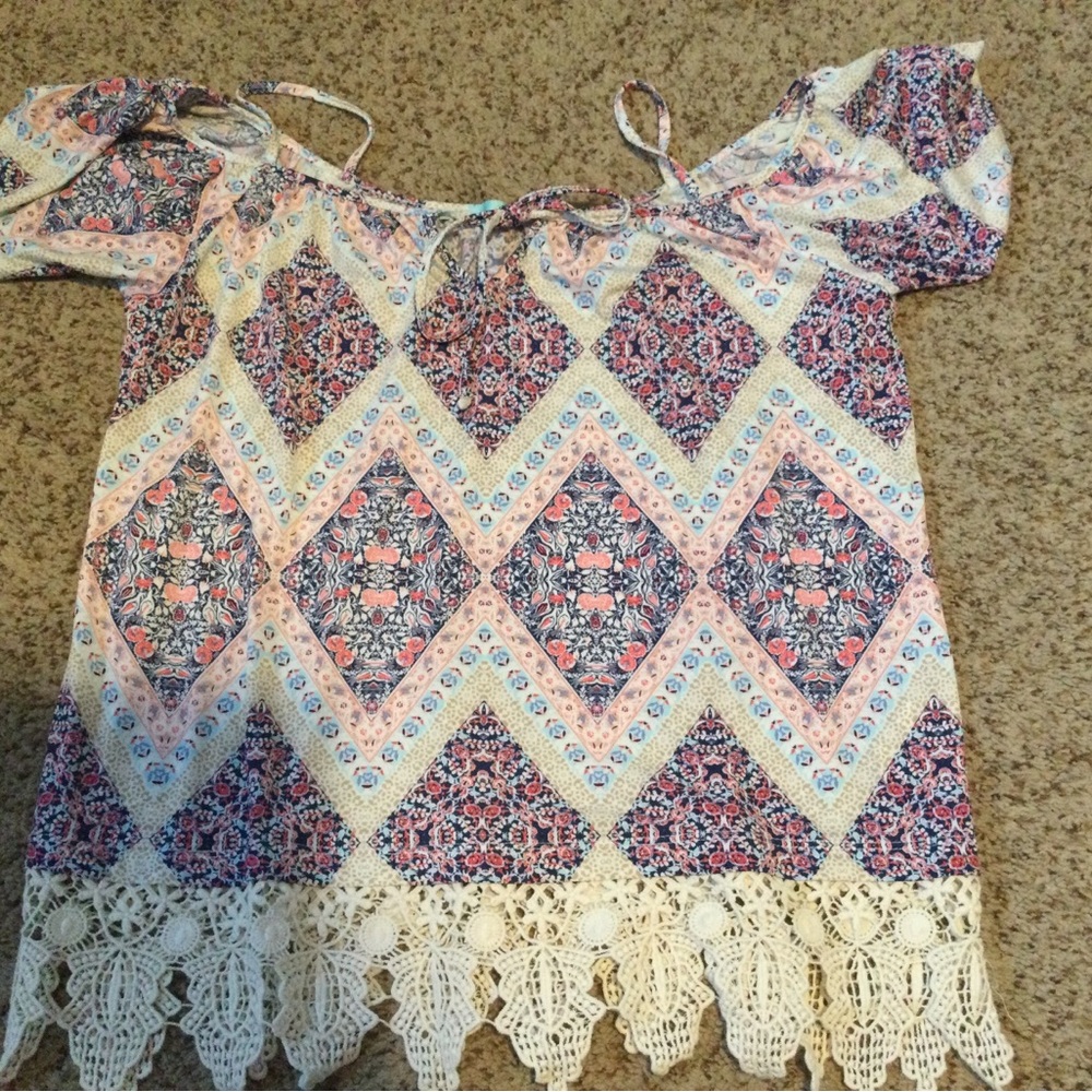 Maurice’s cold shoulder top